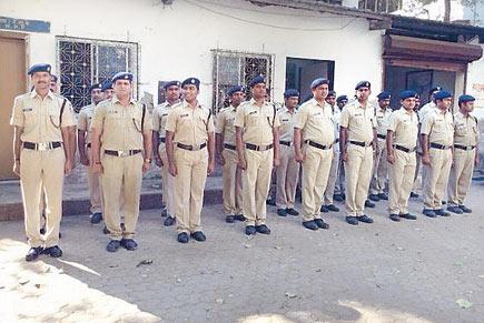 Mumbai: From cooks and gardeners to RPF constables