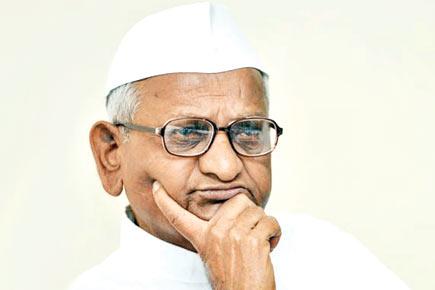 Shashank Udapurkar to make a biopic on Anna Hazare