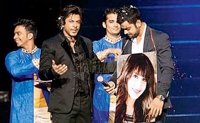 Shah Rukh Khan and Virat Kohli and Anushka Sharma