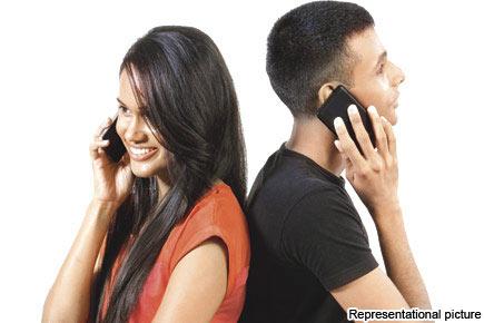 Navi Mumbai college fines students Rs 5,000 for using cell phones