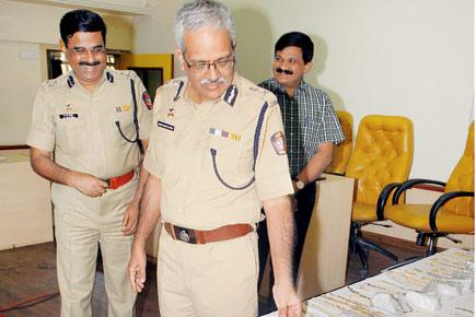 Chain snatchers duped cops for year by changing gear after each crime