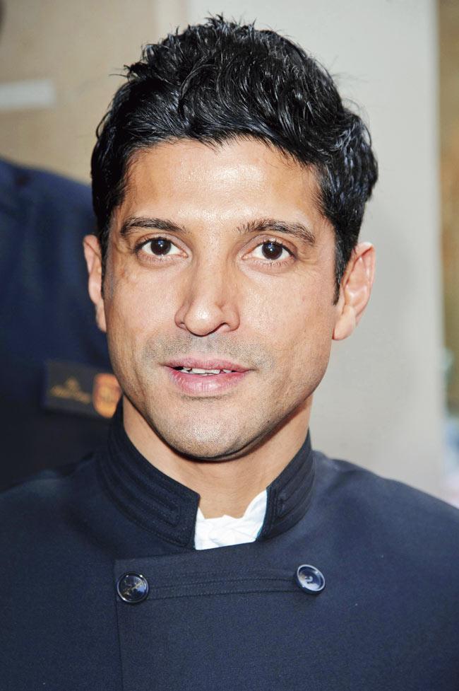 Farhan Akhtar postponed his trip to Florida for an awards do because he wanted to stay back in Mumbai and cast his vote first 