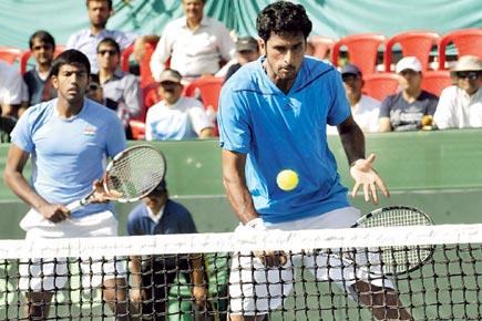Davis Cup: India close in