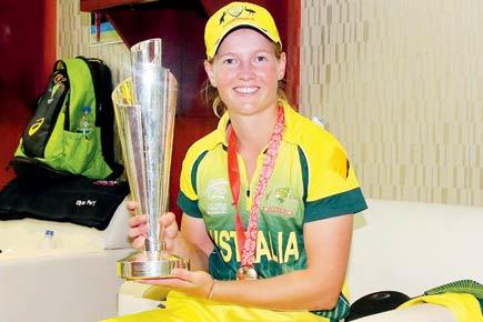 Australian women complete hat-trick of World T20 titles