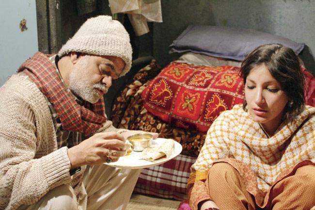 Despite the overwhelmingly positive reviews, Ankhon Dekhi (below) wasn’t allowed enough number of daily shows