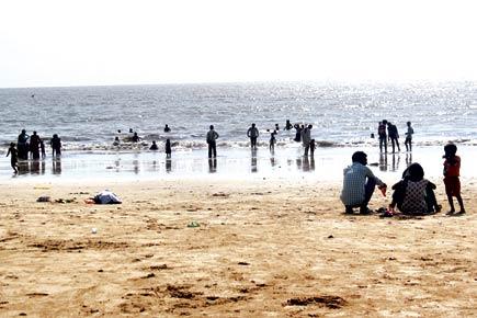 Juhu, Girgaum or Madh? Which is the most popular beach in Mumbai?