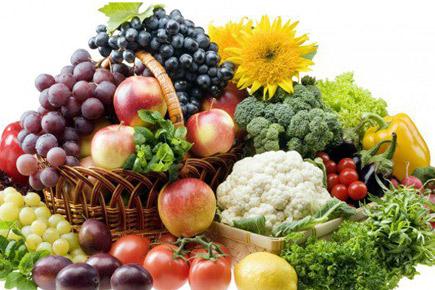 Summer diet: Hog on fruits, veggies to stay active