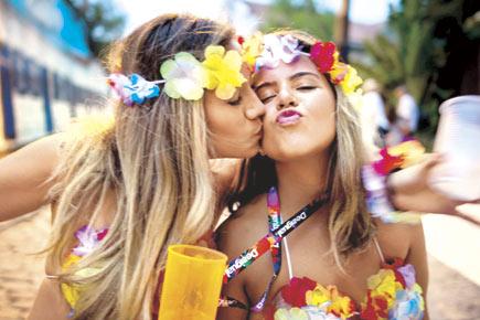 Double kiss to get a kiss-off in French town