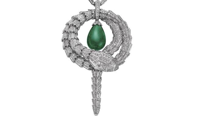 Serpentine necklace by Bulgari