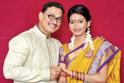 Election ke side effects: Couple forced to postpone tying the knot