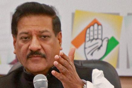 Lok Sabha Elections 2014: Congress may join with Third Front to stop Modi, Prithviraj Chavan hints
