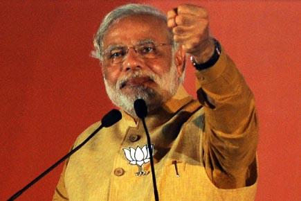Elections 2014: Congress called Sonia Gandhi 'rajmata', says Narendra Modi 