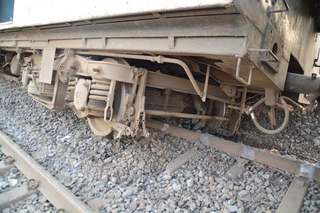 Train accident Uttar Pradesh
