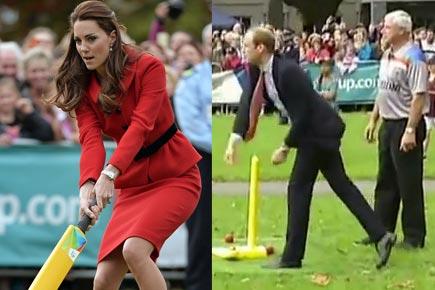 Prince William and wife Kate play cricket