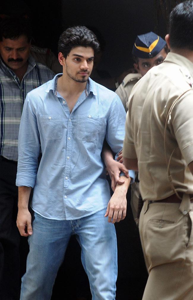 Sooraj Panscholi produced in Andheri Court in connection with Jiah Khan
