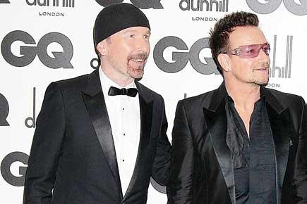 U2's Bono takes his bed on tour