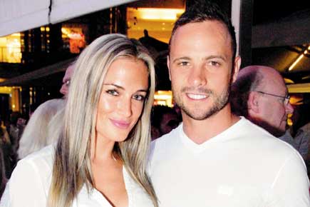 Betting firm offers 'cash back if he walks' in Pistorius trial