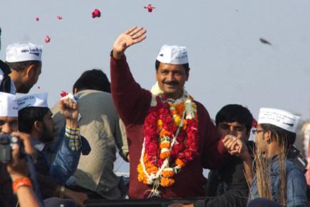 Lok Sabha elections 2014: Arvind Kejriwal to commute by auto, train in Mumbai