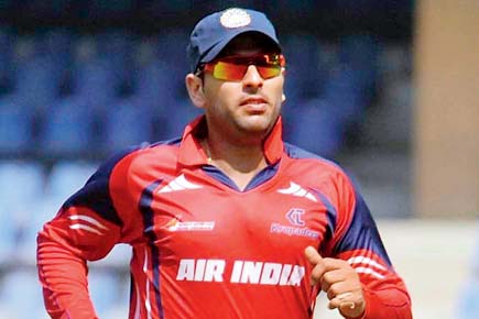 Our bowlers will do much better in World T20: Yuvraj Singh