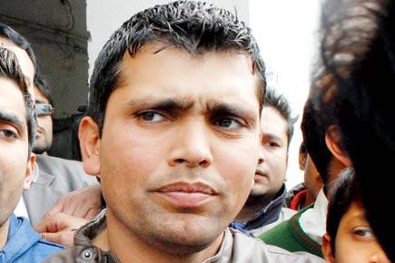 'Hero' Umar Akmal cleared in traffic violation case