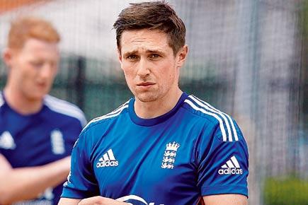 England seamer Chris Woakes doubtful for first two Tests against S. Africa