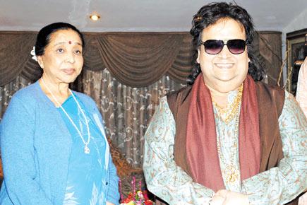 Asha Bhosle, Bappi Lahiri sing together