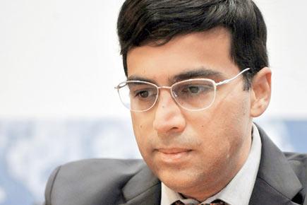 Chess: Viswanathan Anand defeats Topalov in Round 9
