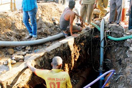 Telecom major fined Rs 39 lakh for damaging water pipelines in Mumbai