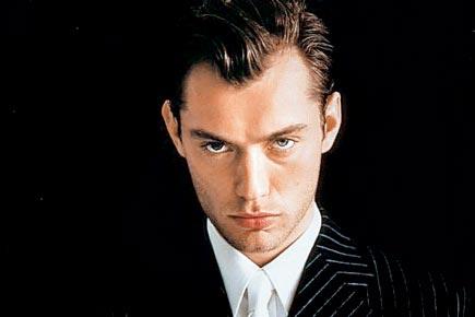 Jude Law to play notorious safe cracker with ugly features in 'Dom Hemingway'