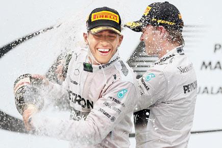 F1: Lewis Hamilton wins the Malaysian GP
