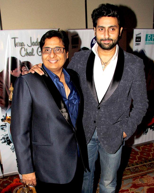 Abhishek Bachchan with Vashu Bhagnani at the bash