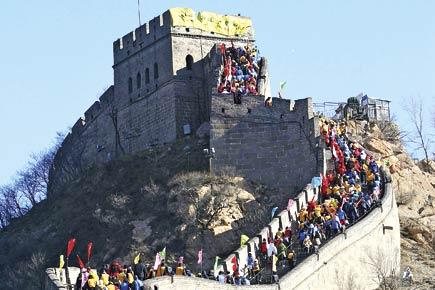 Now tourists can graffiti the Great Wall of China