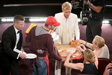 Pizza delivery guy at Oscars gets USD 1,000 tip from Ellen DeGeneres