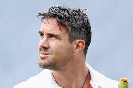 Pietersen hits back at 'big cheese' Matt Prior