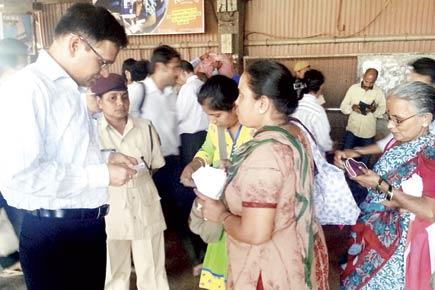 BIG CATCH: Rlys collect Rs 3.83 lakh from ticketless commuters at Andheri in 14 hrs