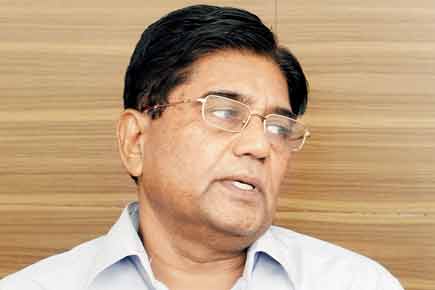 Former IPS officer to take on Supriya Sule 