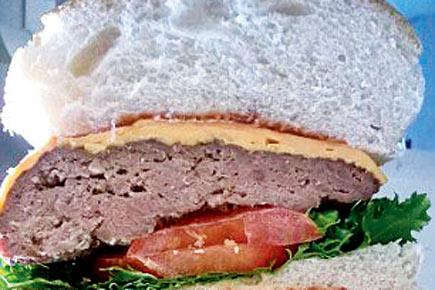 The ulti-meatum: The 10,000-calorie burger