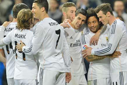 La Liga: Real Madrid back on top after Levante stroll