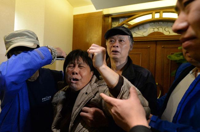 Malaysia Airlines flight MH370 crashed; relative of passenger