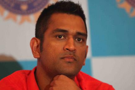 Dhoni on the attack: Indian skipper files defamation suit against TV channels