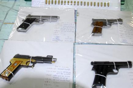 Six persons held with pistols at Attari Station