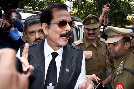 Pay Rs 10,000 crore to get interim bail: SC to Sahara's Subrata Roy