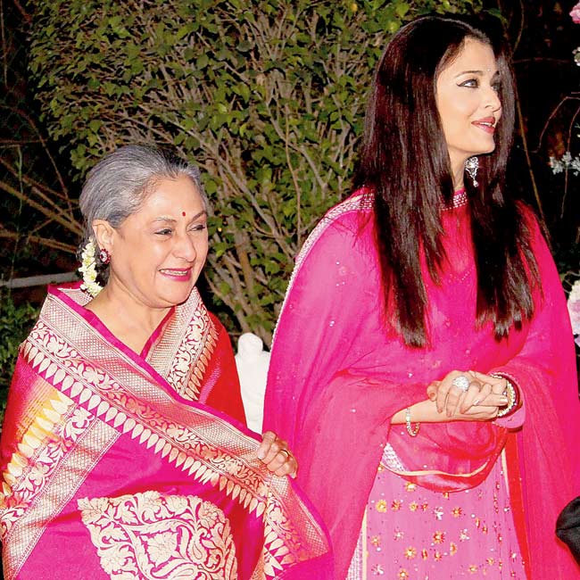 Aishwarya Rai Bachchan with mom-in-law, Jaya Bachchan