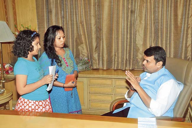 Chief Minister Fadnavis being interviewed by a school girl for her project at the Sahyadri guest house on Sunday