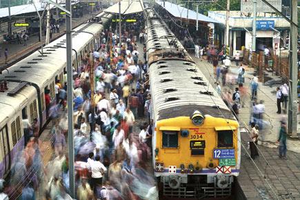 Mumbaikars reveal how they like to spend their travel time