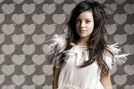 Did Lily Allen confirm dating DJ?
