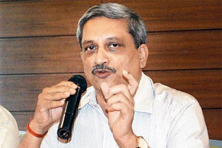 Relationship with neighbouring countries sensitive issue: Manohar Parrikar