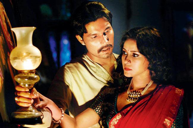 Rang Rasiya has collected only Rs 2.5 crore in its opening weekend