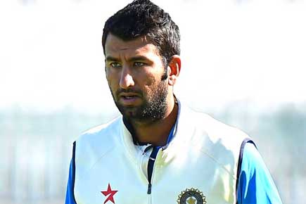 Cheteshwar Pujara fails on county debut for Derbyshire 