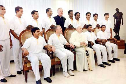 Vatican's first-ever cricket team blessed by Pope Francis